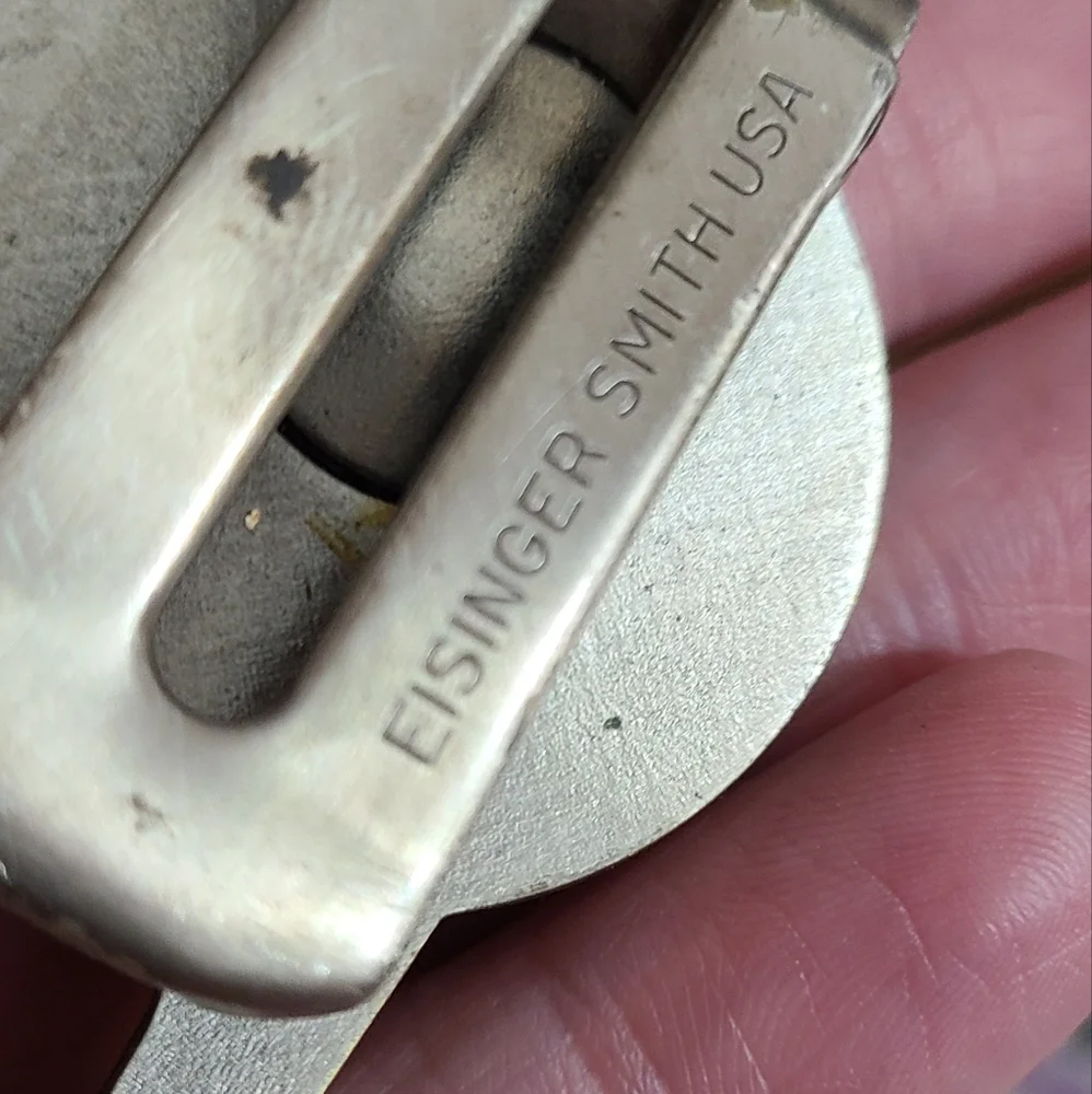 Vintage golf money clip divot tool marker EISINGER SMITH Williamsburg ford's col